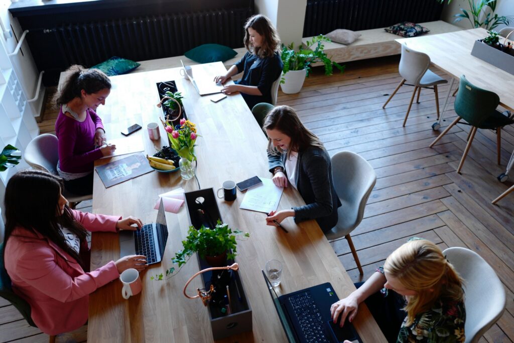 The role of coworking in supporting the gig economy and freelancers